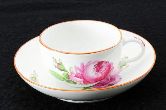 １１０　マイセン　マルコリーニ期　バラのカップ＆ソーサー