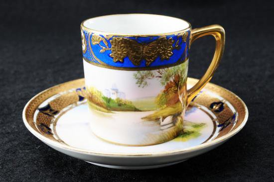 ００８　オールドノリタケ　「白鳥の湖」風景図　カップ＆ソーサー