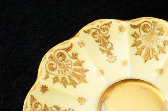 コールポート　デミタスC&S黄色地 金ベタ潰し&金彩盛上げ