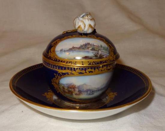 １２４　マイセン meissen 名勝風景画 蓋つきカップ&ソーサー１級品