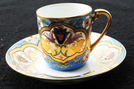 ０１７　オールドノリタケ 金彩ラスター彩 花図紋 カップ＆ソーサー