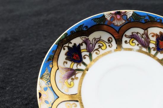 ０１７　オールドノリタケ 金彩ラスター彩 花図紋 カップ＆ソーサー