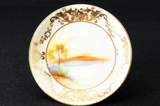 ０２４　オールドノリタケ 金彩・手描き風景図　カップ＆ソーサー
