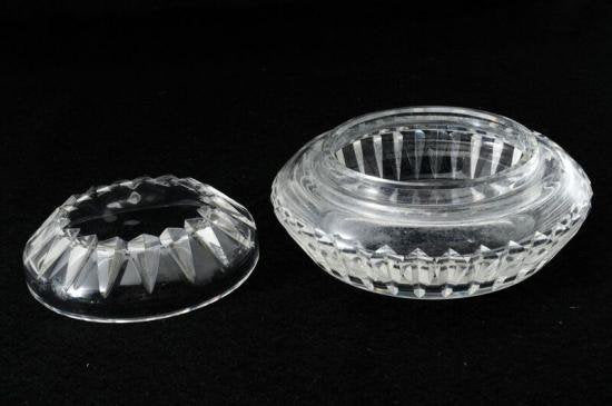 ２０８　オールド・バカラ Old Baccarat ・桐子 コンパクト