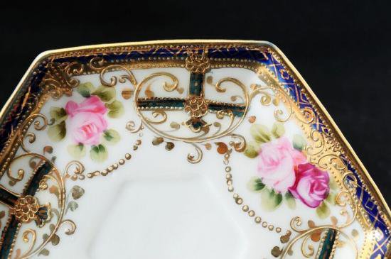 オールドノリタケ 金盛手彩ローズ花輪六角 カップ＆ソーサー