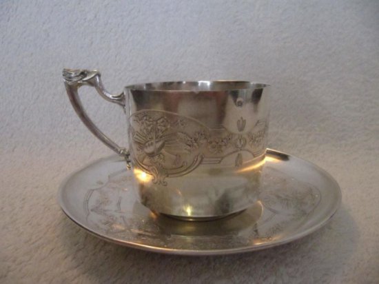 ０６２　フランス製アンティーク純銀（９５０）ルイ１６世スタイルチョコレートカップ