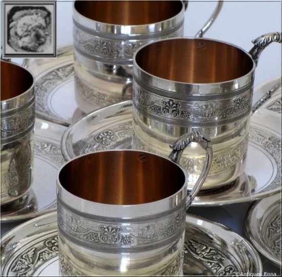 １３７　フランス製：スターリングシルバーのヴェルメイユ　コーヒー（ティー）カップ　インペリアルイーグルのソーサー付き