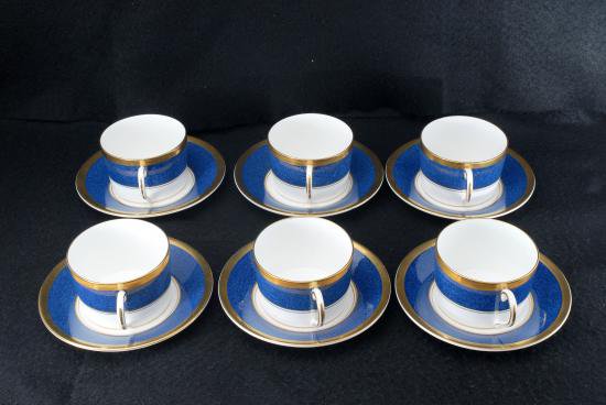 新品 金縁ブルー&ホワイト カップ&ソーサー6客 箱付