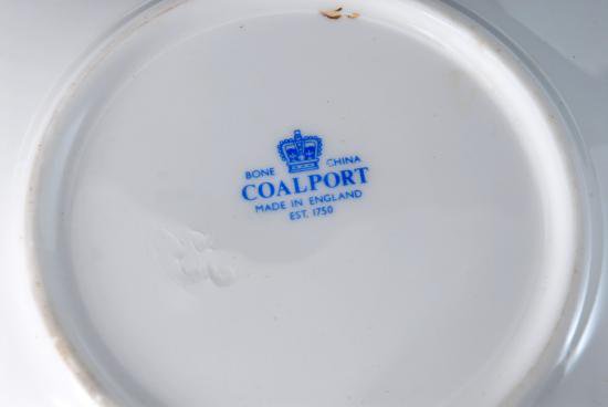 新品 金縁ブルー&ホワイト カップ&ソーサー6客 箱付