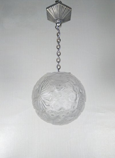 ０３０　エティエ・ヴァンソン（Hettier&Vincent） バタフライ紋様　吊り下げ型　ペンダントランプ