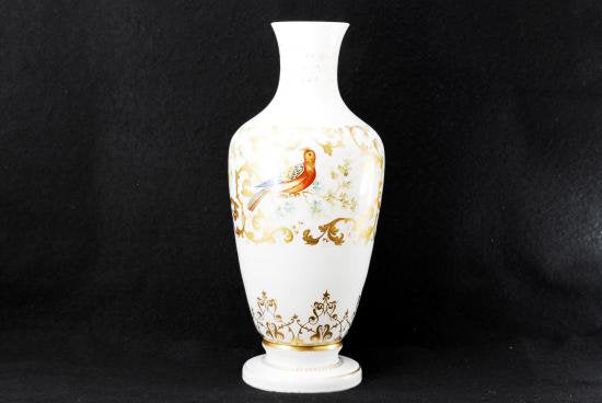 ０１２　アンティークバカラ　オパーリンクリスタル製 花鳥図紋 花瓶