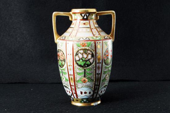 ０５１　オールドノリタケ 金彩幾何学 花図紋 ハンドル花瓶