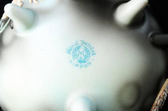 ０５３　オールドノリタケ・盛上泥漿盛上龍図紋飾カップ＆ソーサー