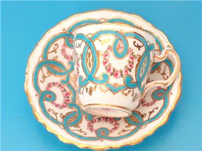 ミントン　キャビネットカップ＆ソーサー　バラとターコイズブルーのスクロール文様