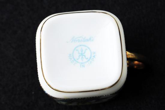 ０６６　オールドノリタケ 金彩ジュエル花文様