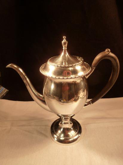 ０３２　シルバーポット レアな一品 スターリングシルバーのコーヒーポット BAILEY BANKS BIDDLE LEBKUECHER