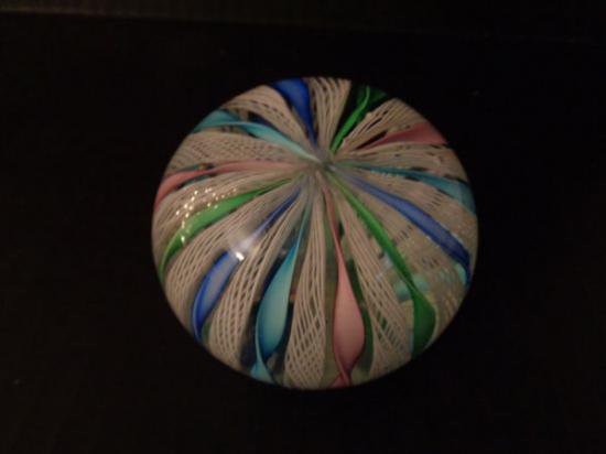 １４５　ムラノガラス　スーパークリスタル　ラッティーノ技法ペーパーウェイト