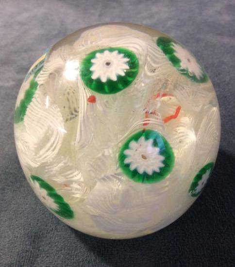 ２１７　イタリア製　ムラノガラスのボウルペーパーウェイト