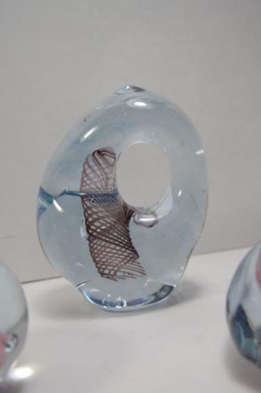 ２５５　ヴィンテージ　ハンドメイドのペーパーウェイト