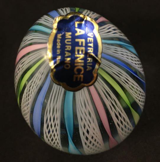 ２５６　ヴィンテージ　ムラノガラス　卵型ペーパーウェイト