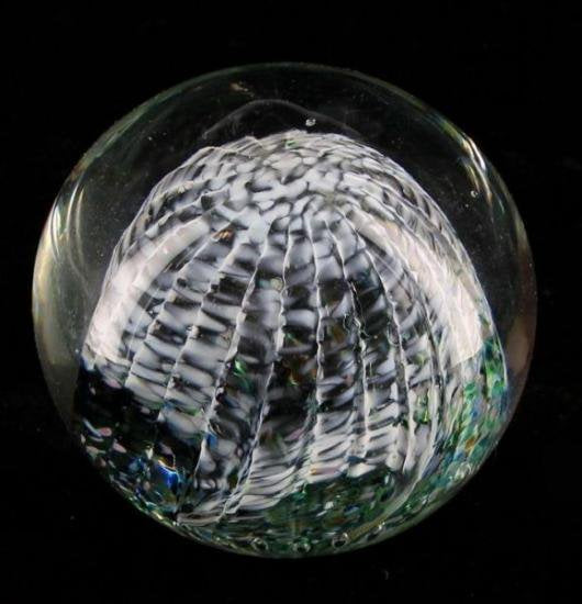 ３０７　ヴィンテージ　ムラノガラスのペーパーウェイト