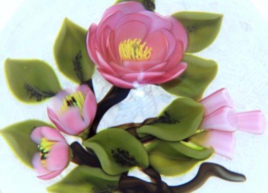 ３５５　ガラスのペーパーウェイト  TRABUCCO