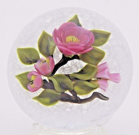 ３５５　ガラスのペーパーウェイト  TRABUCCO