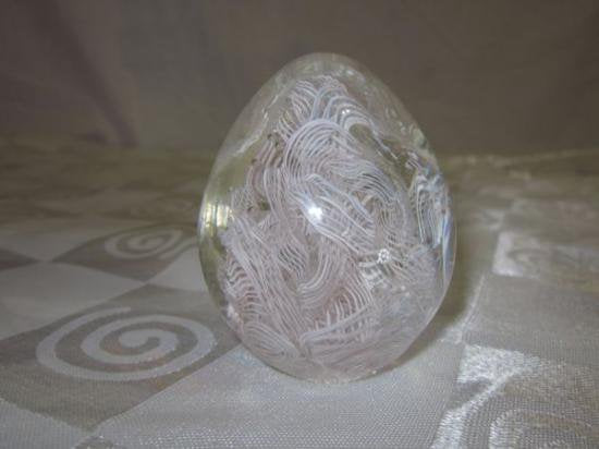 364 ヴィンテージ ムラノガラス 卵型ペーパーウェイト