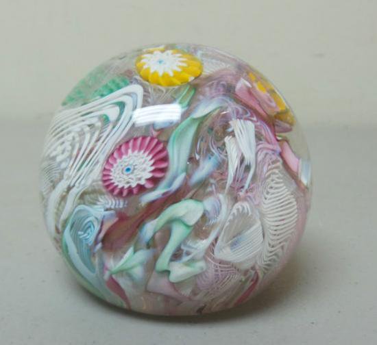 ヴィンテージ　ムラノガラスのペーパーウェイト