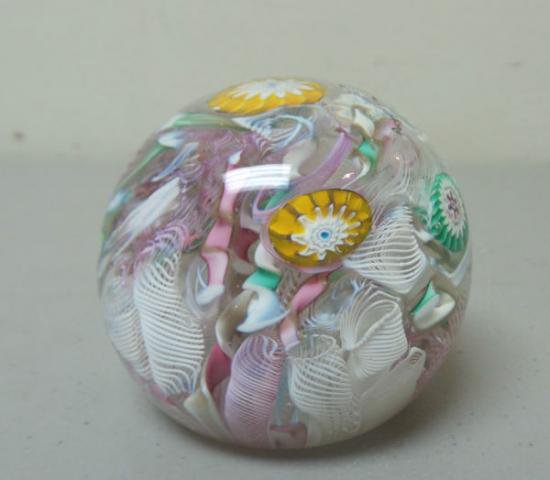 ヴィンテージ　ムラノガラスのペーパーウェイト