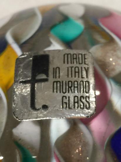 ３８３　ヴィンテージ　イタリア製ムラノガラスのペーパーウェイト