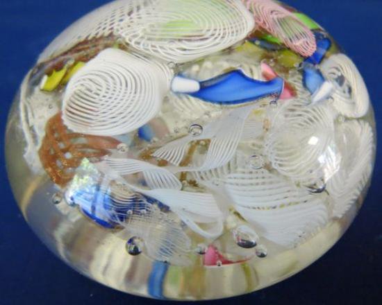 ４２１　ベネチアングラス　Avemのムラノガラスペーパーウェイト