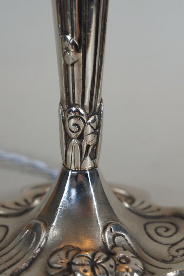 ００５　シュナイダー兄弟: 1930年代アール・デコランプ