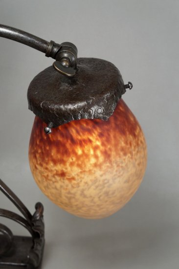 １３５　カリオン＆シュナイダー兄弟：フランス　アール・デコ調　ブロンズランプ　1925年