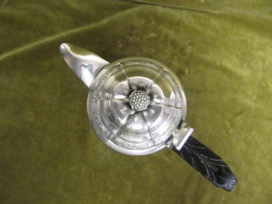 ０５４　フランス製スターリングシルバーポット　Leon Lapar