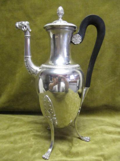 ０８１　シルバーポット 19世紀初頭のフランス製 スターリングシルバーのコーヒーポット
