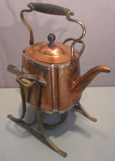 ０８５　シルバーポット Joseph Heinrichs ハンマー打ち出し模様が美しい銅製のティーポット&スタンド