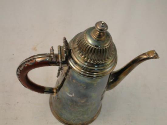 １１８　シルバーポット 高品質スターリングシルバーコーヒーポット 1976年ロンドン製 刻印有り