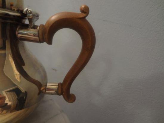 １２０　シルバーポット スターリングシルバーティーポットケトル 木製ハンドル 英国製