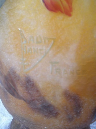 アール・ヌーヴォー　ドーム兄弟ランプ　リンゴの花のエナメル