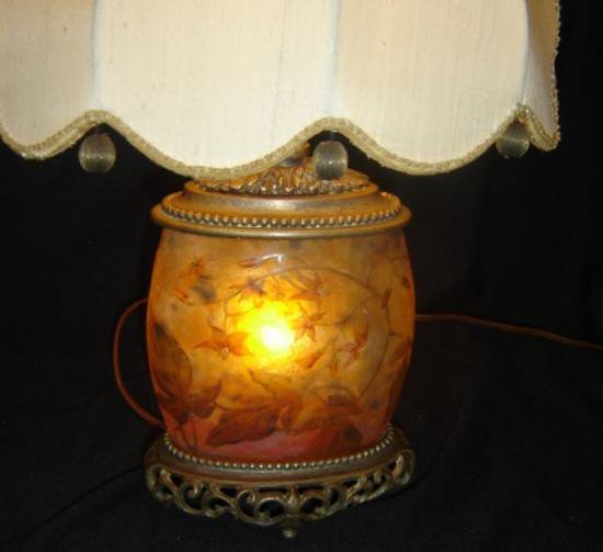 アンティーク　ドームナンシー　茄子の花のテーブルランプ