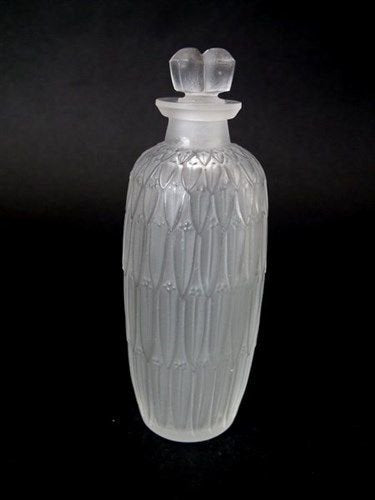 １７８　ルネ・ラリック　小さな葉模様の香水瓶
