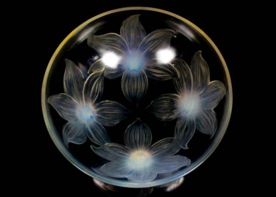 １９１　ルネ　ラリック　アール・デコ様式　クリスタルガラス製　「LYS（ユリ）」　鉢　1920年製