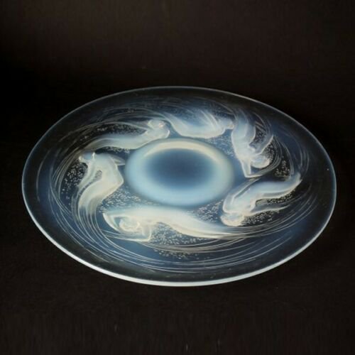 ルネ ラリック 乳白色ガラス製 「Ondines（オンディーヌ）」 飾り皿