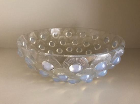 ２３９　ガラス鉢「孔雀の羽根」ルネ　ラリック　R.Lalique Bowl Peacocks Opalescent