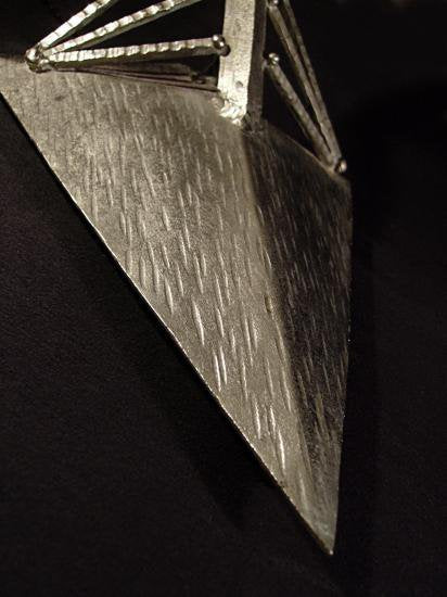 ０３４　ミューラー兄弟　アールデコ　鍛鉄のランプ　ボールとクジャク