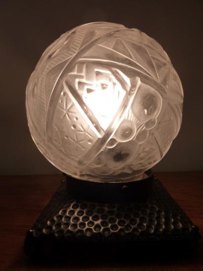 ０４０　ミューラー兄弟　ベッドサイドランプ