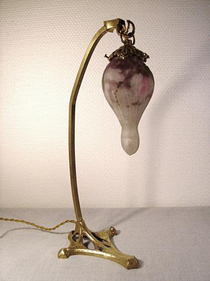 ０４３　ミューラー兄弟　アールデコのランプ　マリアのハート