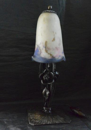 ０４５　ミューラー兄弟　アールデコ　ガラスのテーブルランプ