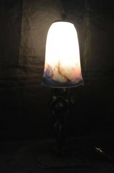 ０４５　ミューラー兄弟　アールデコ　ガラスのテーブルランプ